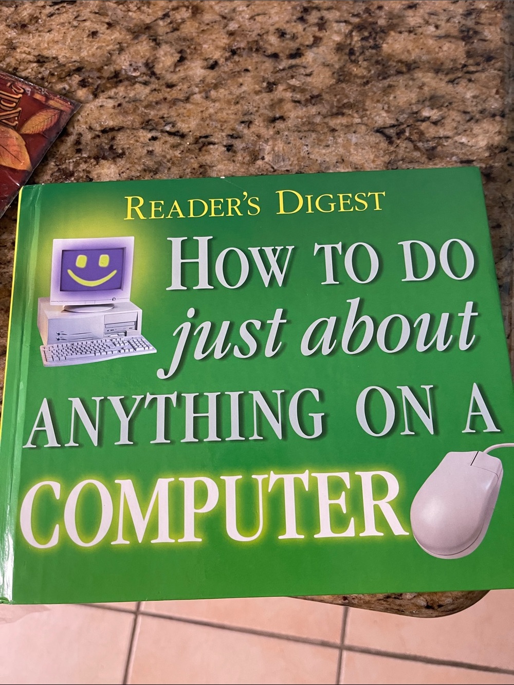 Chronicle Books Bright Green Computer Guide Book